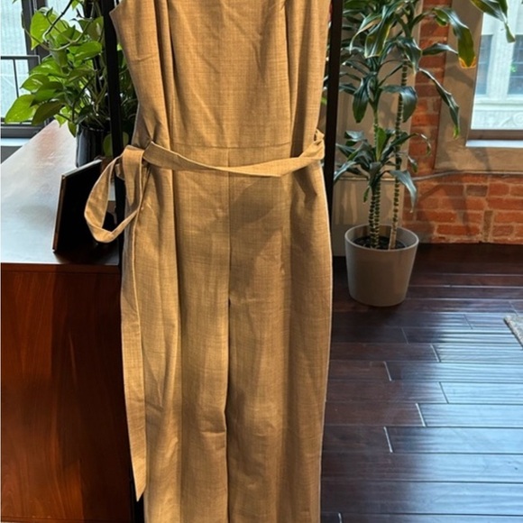 Banana Republic Wool Gray Jumpsuit Size 8 - Picture 4 of 4